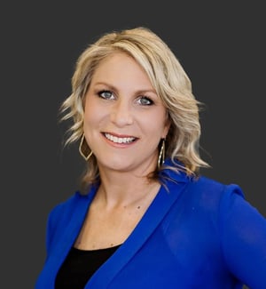 Jana Snow headshot